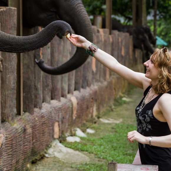 Meet your Posher, Brittany! - Picture 5 of 5